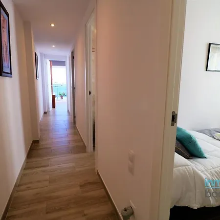 New Morsa Apartment, In Front Of The Sea Apartment *