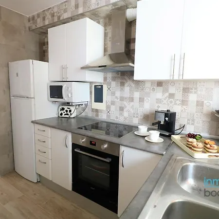 New Morsa Apartment, In Front Of The Sea *